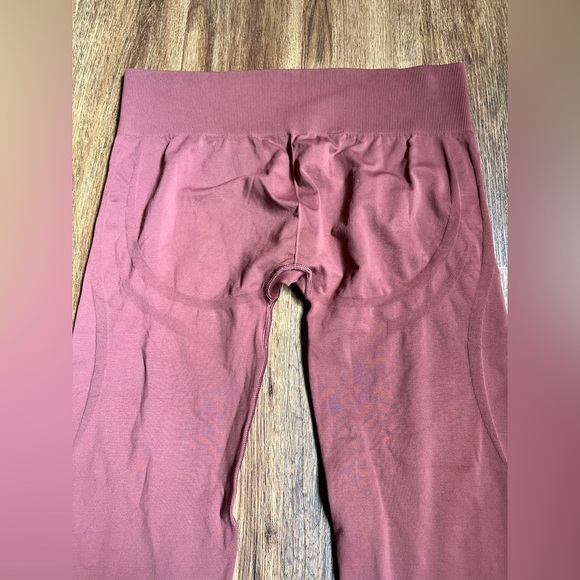 Gymshark Red Leggings Stretchy Form-Fitting Design size XXL - Picture 5 of 6